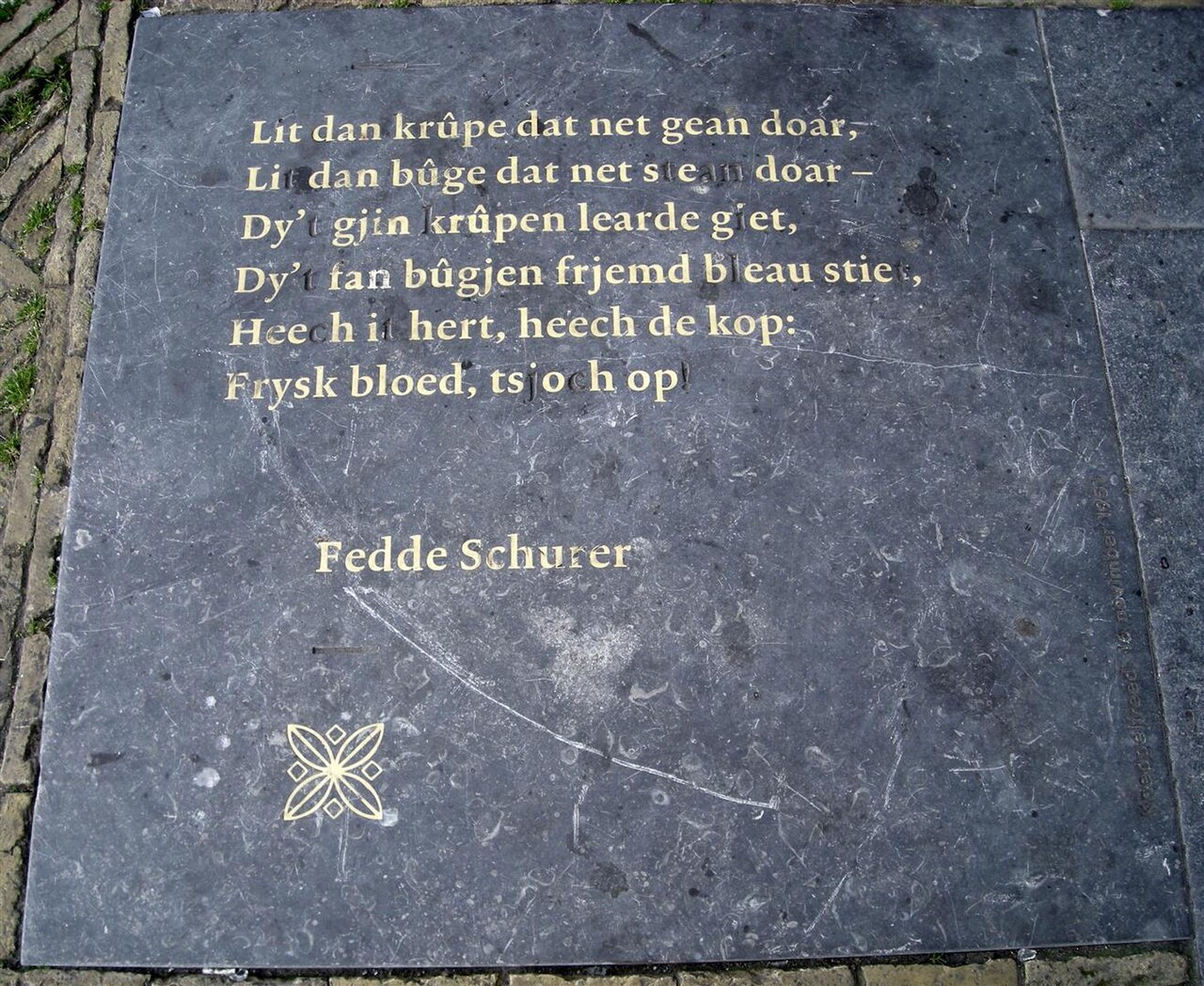 Afbeelding bij: Kneppelfreed — toen de Friese taal tot rellen bij de rechtbank leidde